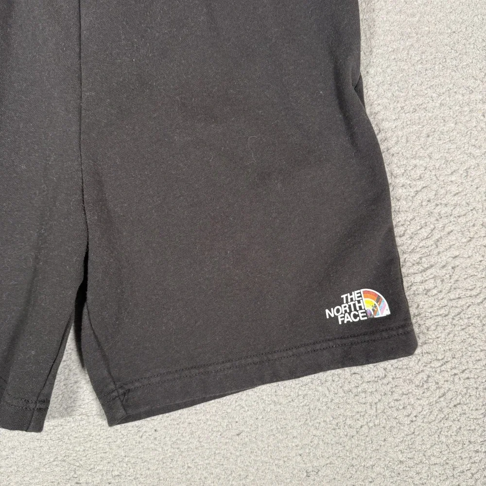 The North Face Shorts Mens Small Black Sweatshorts Elastic Waist Drawstring Logo